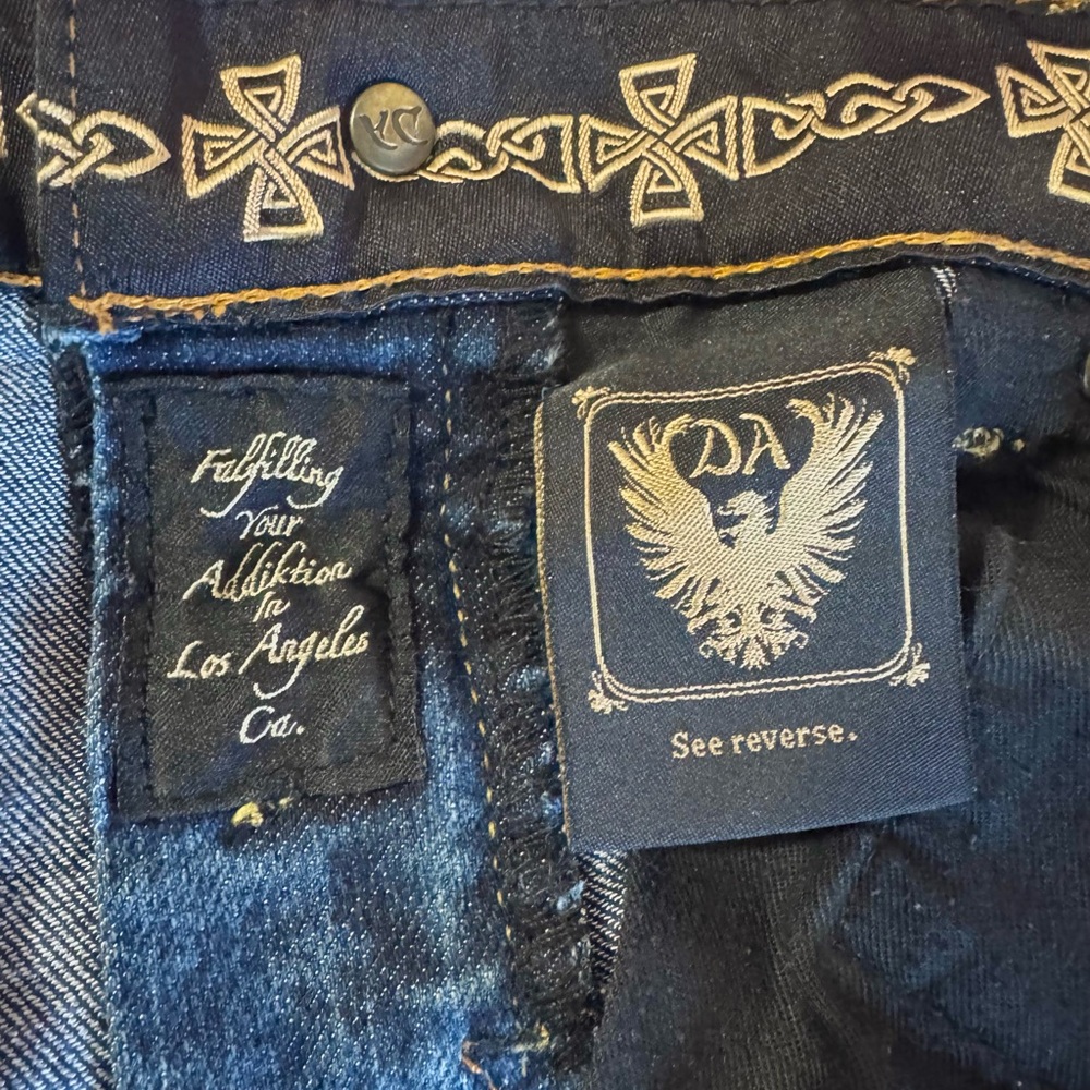 Women's Blue Jeans - Picture 6 of 6